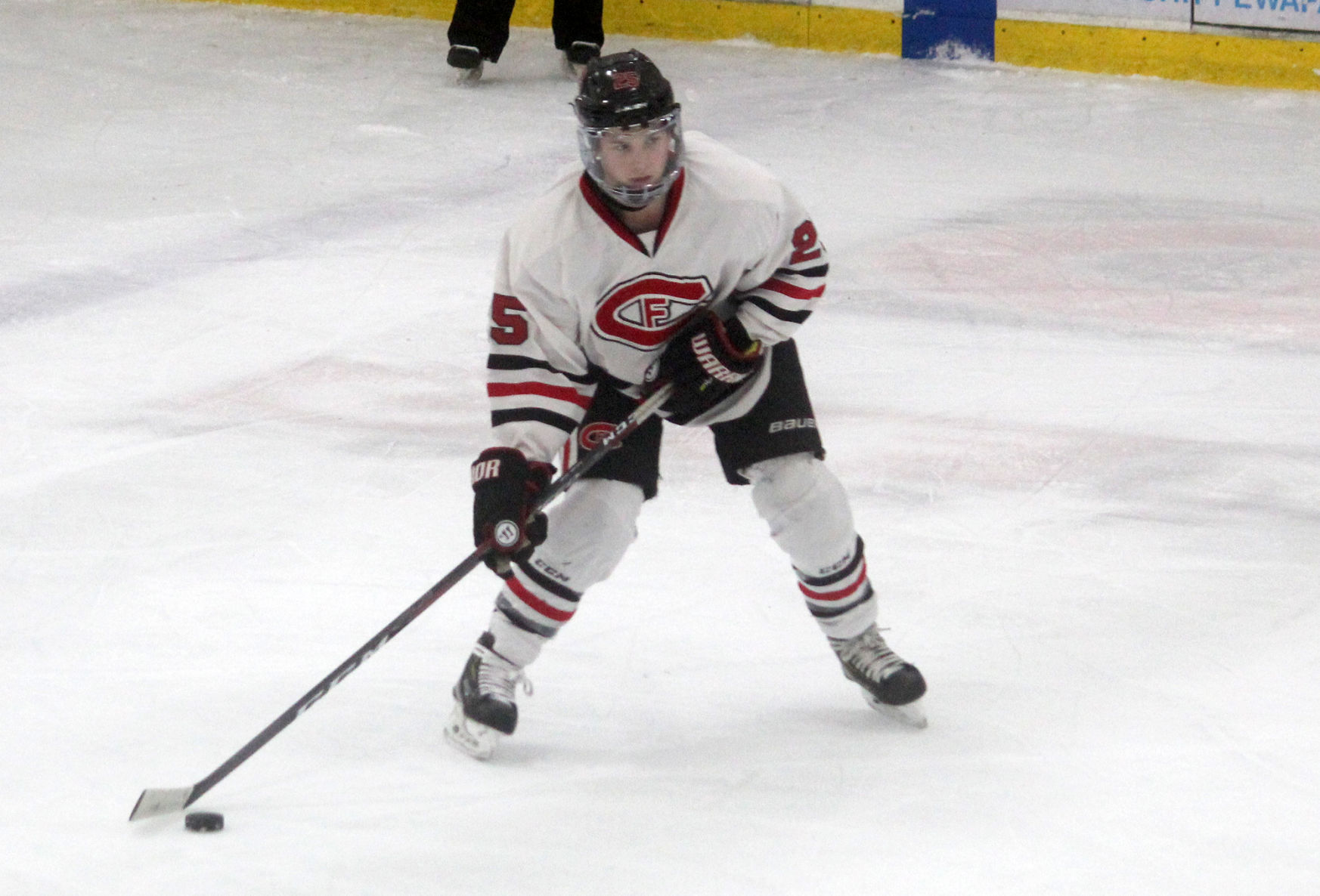 River Falls at Chi-Hi boys hockey 1-3-19